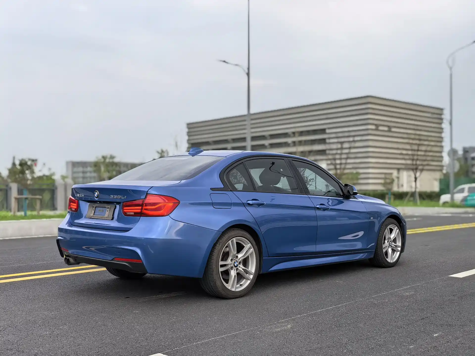 Фото 13 - BMW 3 Series