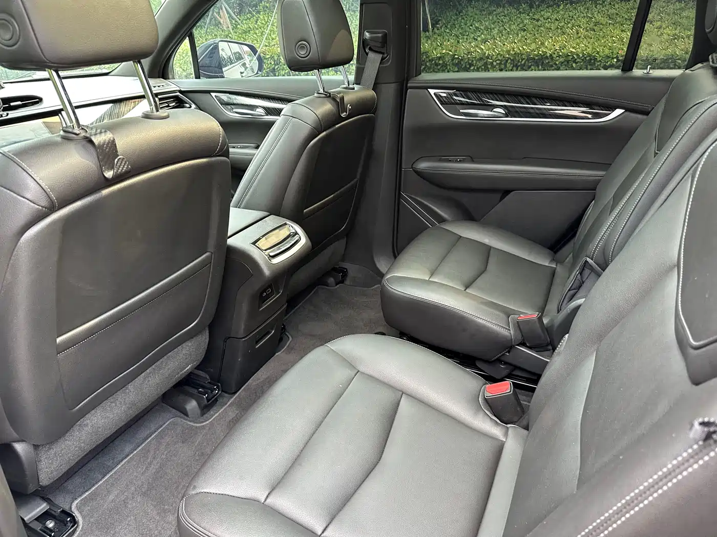 Cadillac XT6 2022 2.0T 6-Seater 2WD Luxury Edition фото 10