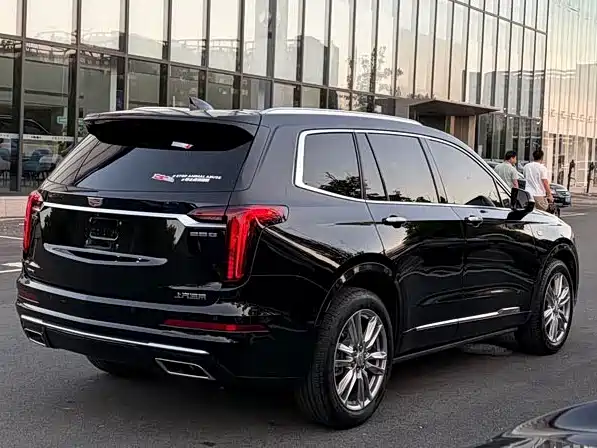 Cadillac XT6 2022 2.0T 6-Seater 4WD Luxury Edition фото 9