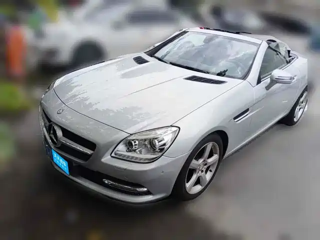 Mercedes-Benz SLK-Class 2011 SLK 200 Fashion — фото 1