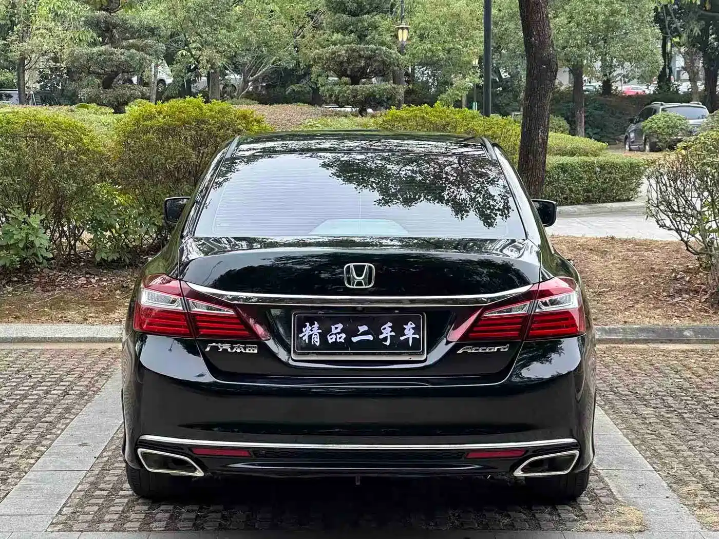 Honda Accord 2016 2.0L Comfort Edition фото 16