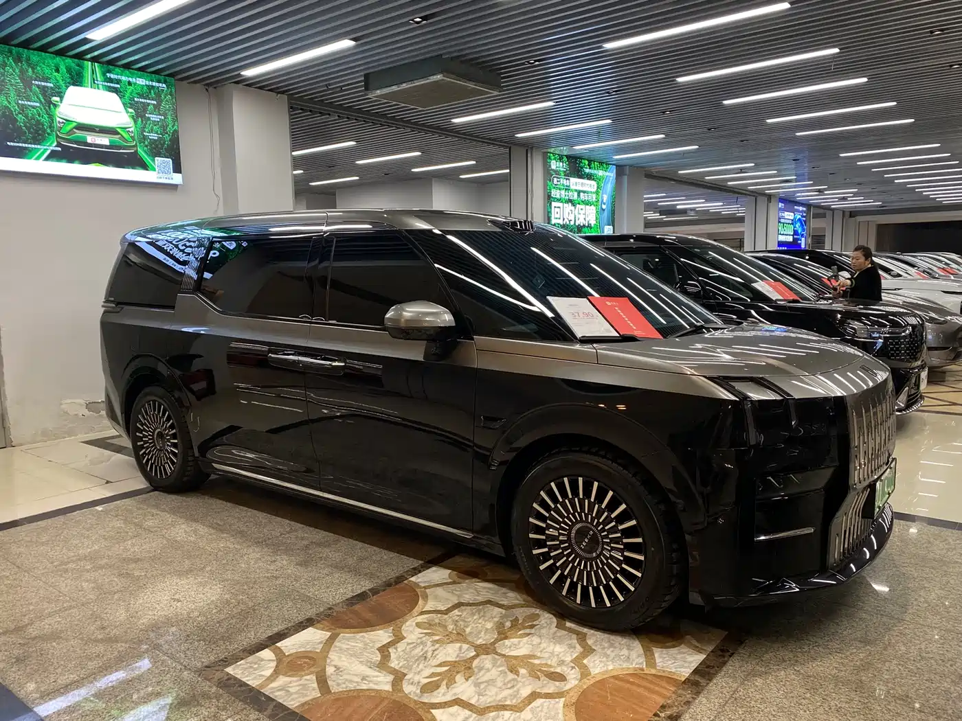 ZEEKR EXTREME KRYPTON 009