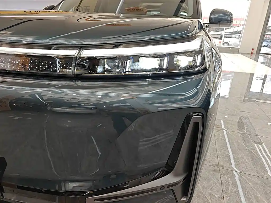 Geely Galaxy Galaxy M9 2025 2025 Model 230km 2WD Explorer+ Edition