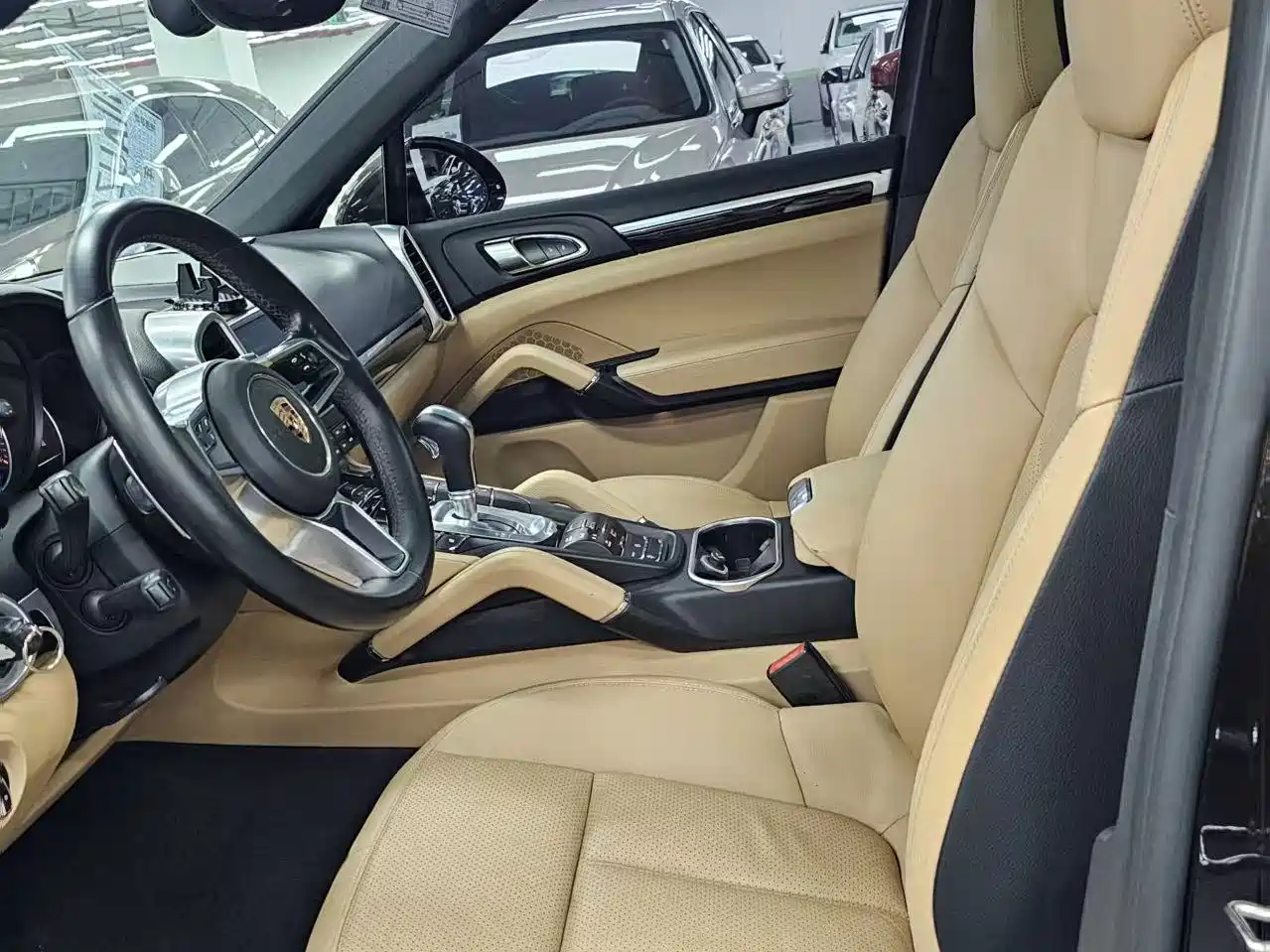 Porsche Cayenne 2016 Cayenne 3.0T фото 9
