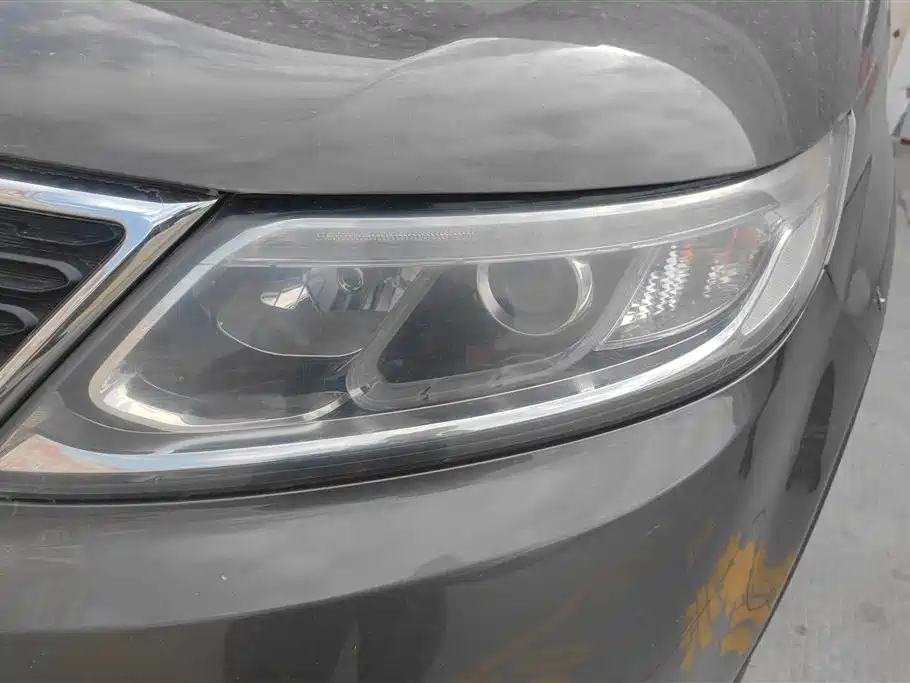 Kia Sorento 2013 2.4L 5-seat Gasoline Luxury Edition фото 5