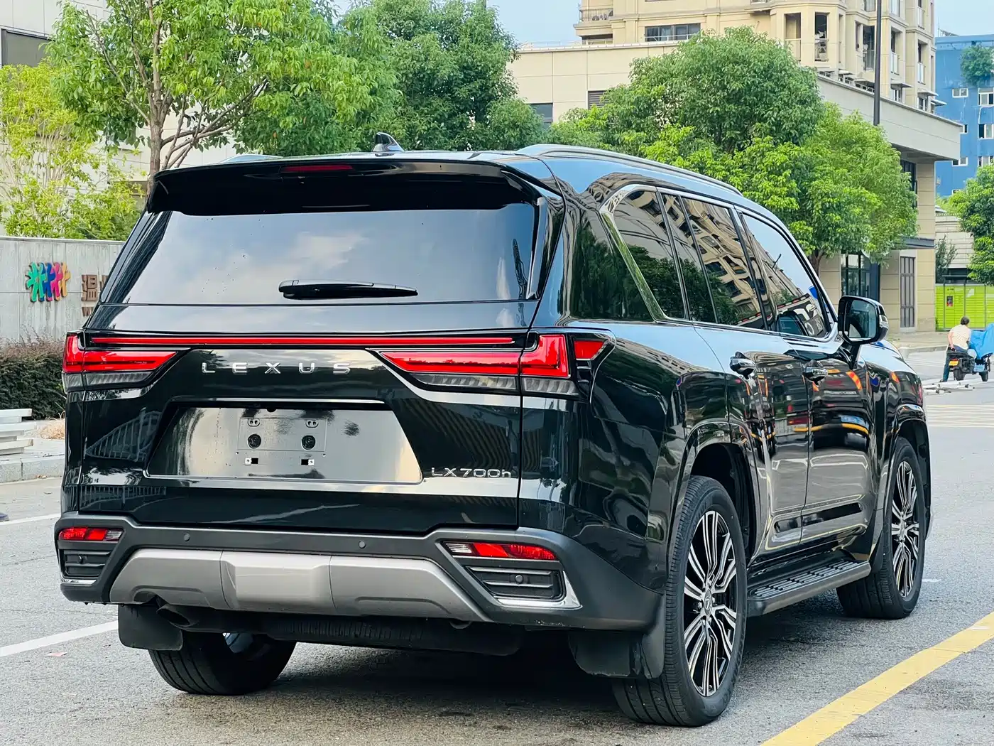 Lexus LX 2025 2025 700h Boundary Edition