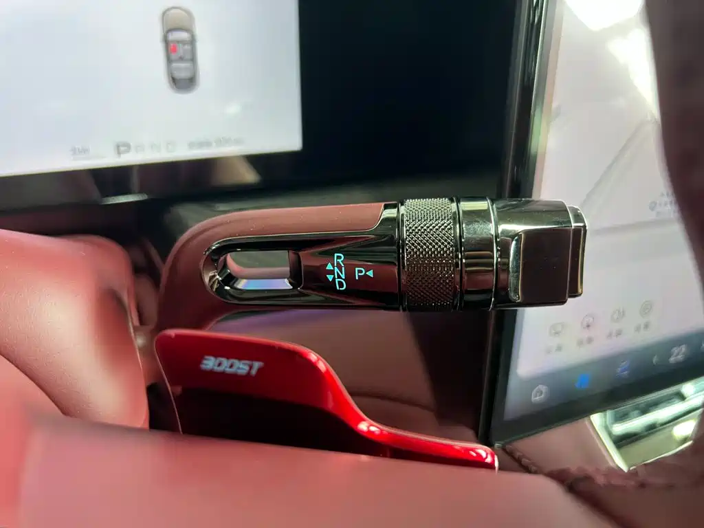Denza Z9GT 2026 2026 Model Yi San Fang Flash Charge Honor Edition