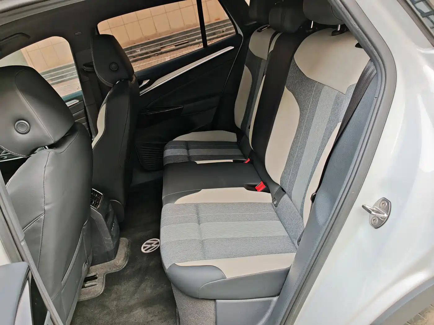 VOLKSWAGEN ID.4 CROZZ