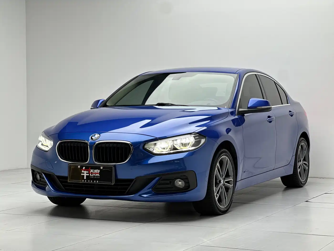 BMW 1 Series 2019 118i Fashion Edition