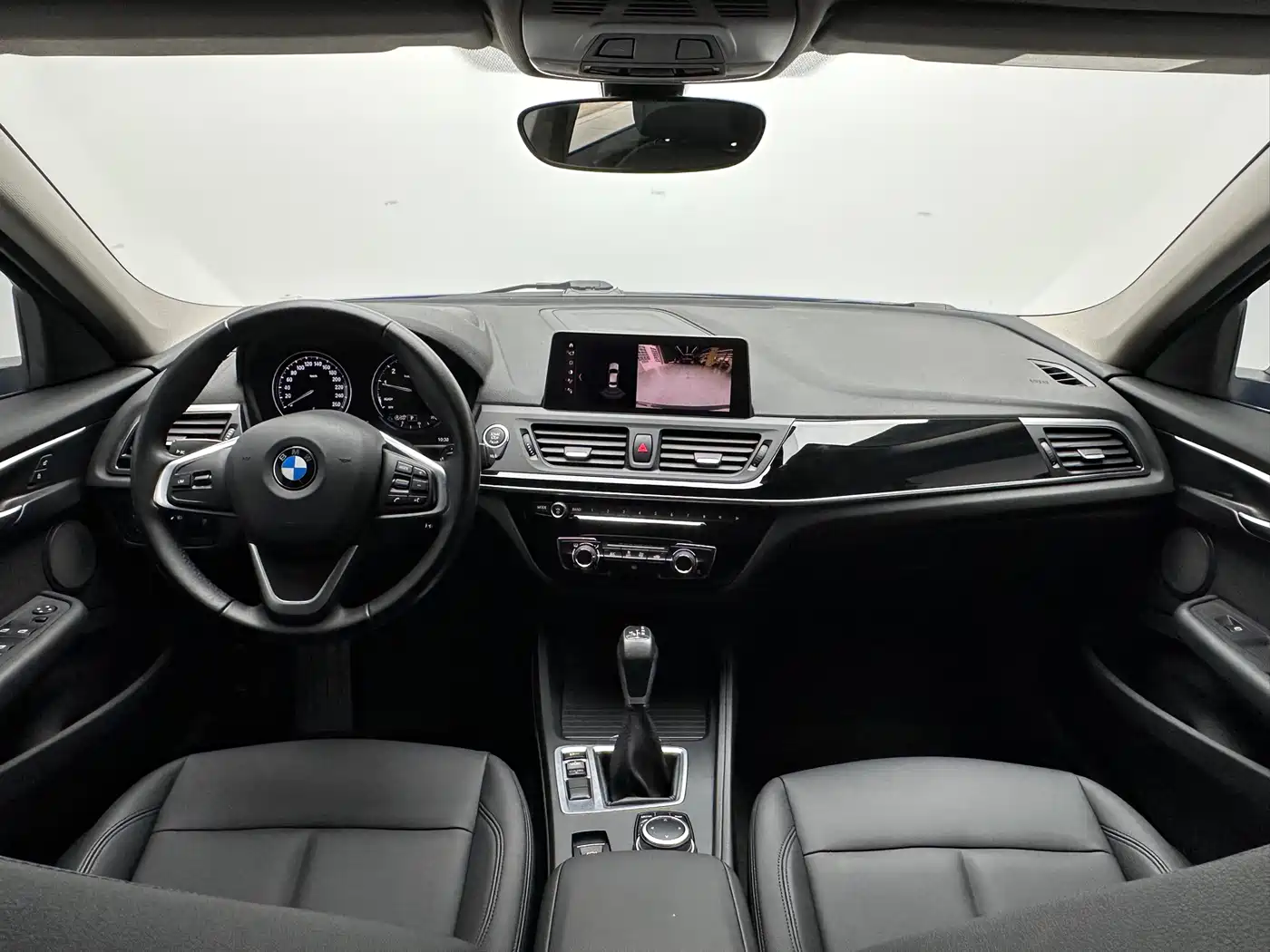 BMW 1 Series 2019 118i Fashion Edition фото 9