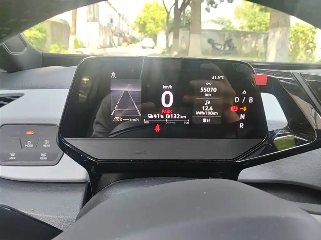 Volkswagen ID.3 2023 Upgraded Pure Intelligence Edition фото 12