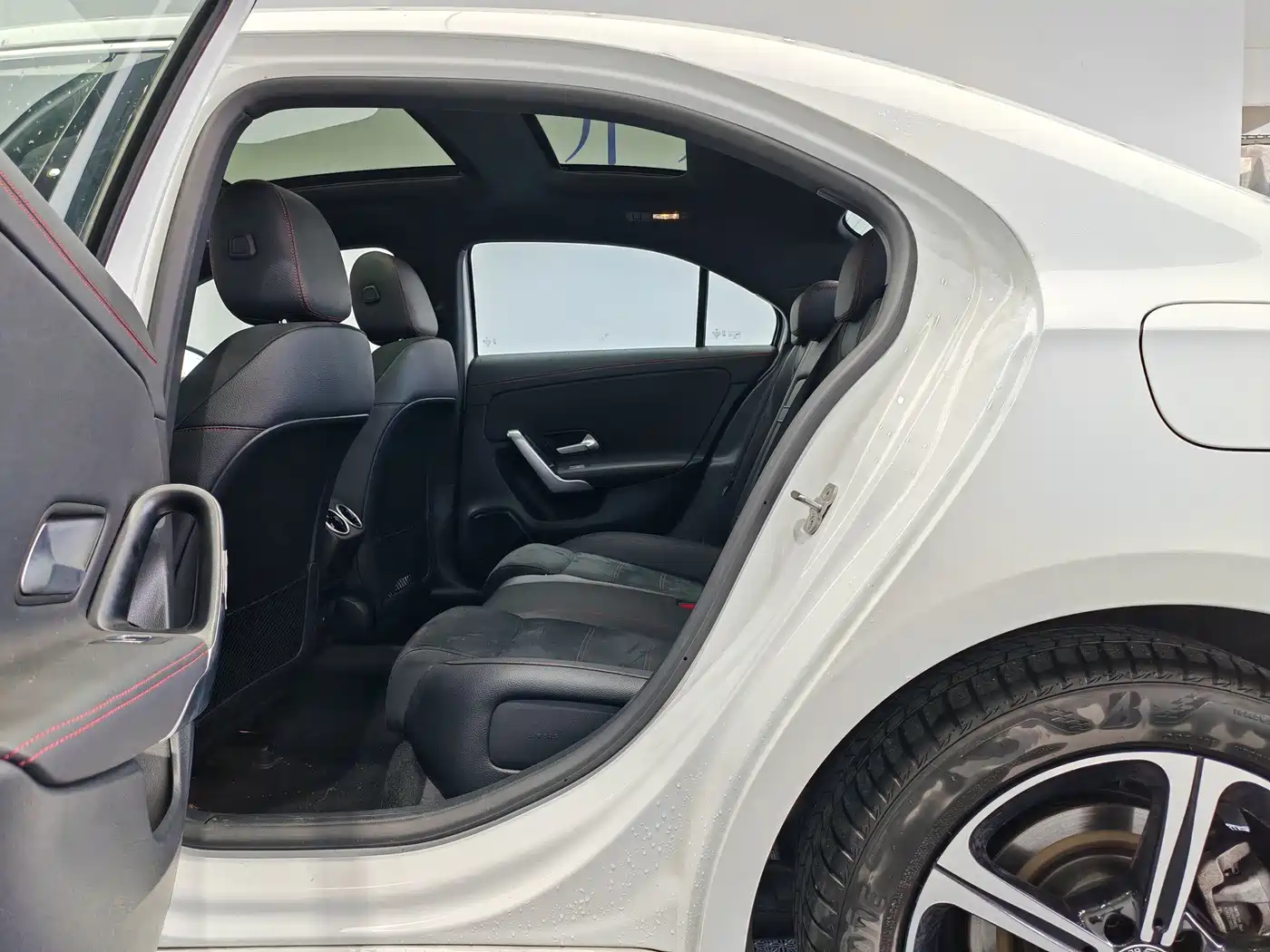 Mercedes-Benz A-Class 2025 2025 A 200 L Fashion Edition