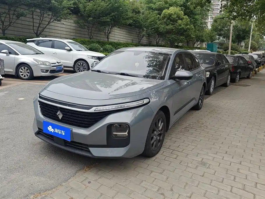 Baojun RC-5 2020 1.5L CVT Smart Shine Elite Type