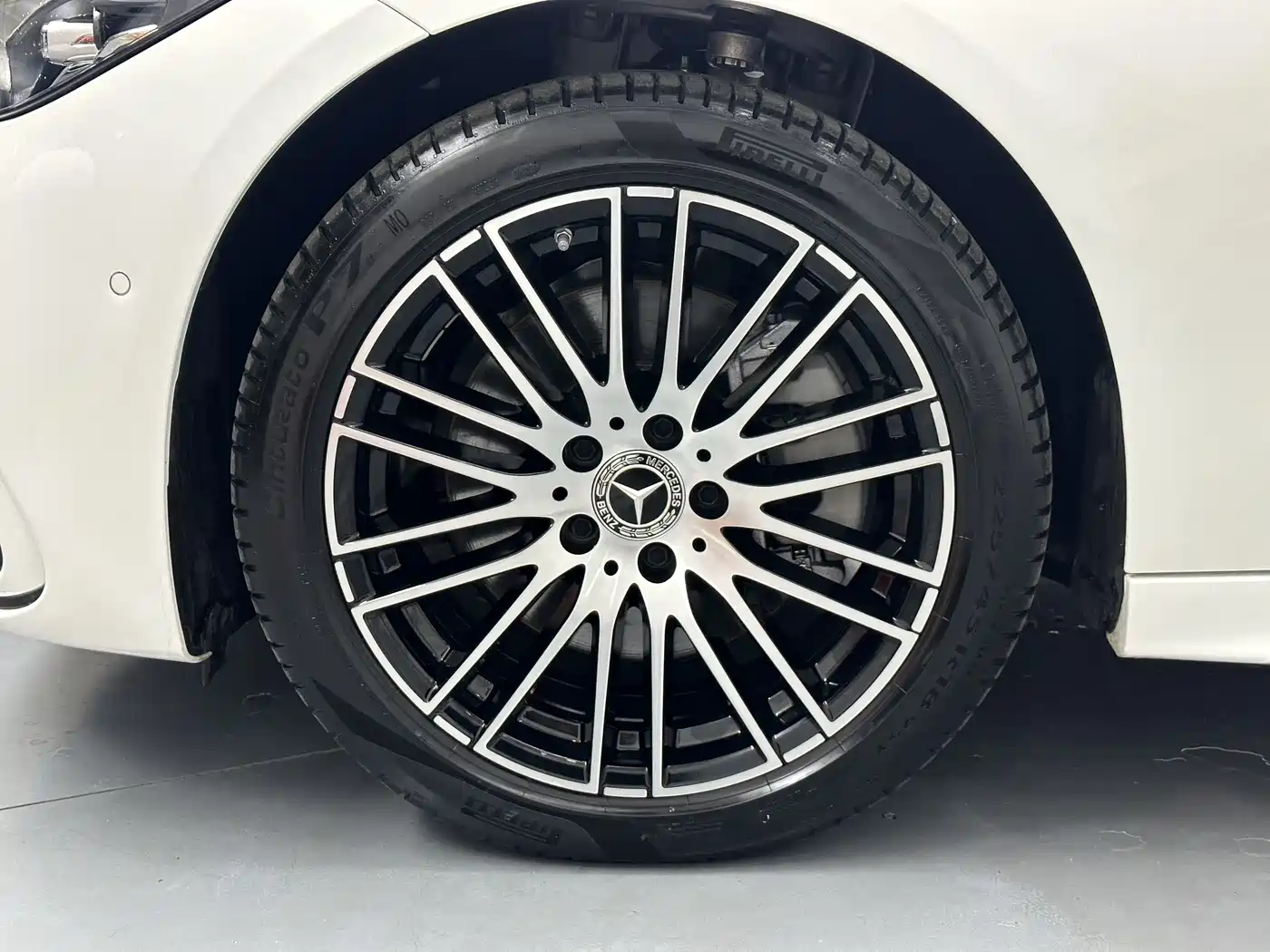 Mercedes-Benz C-Class 2025 C 260 L Sport Edition фото 15