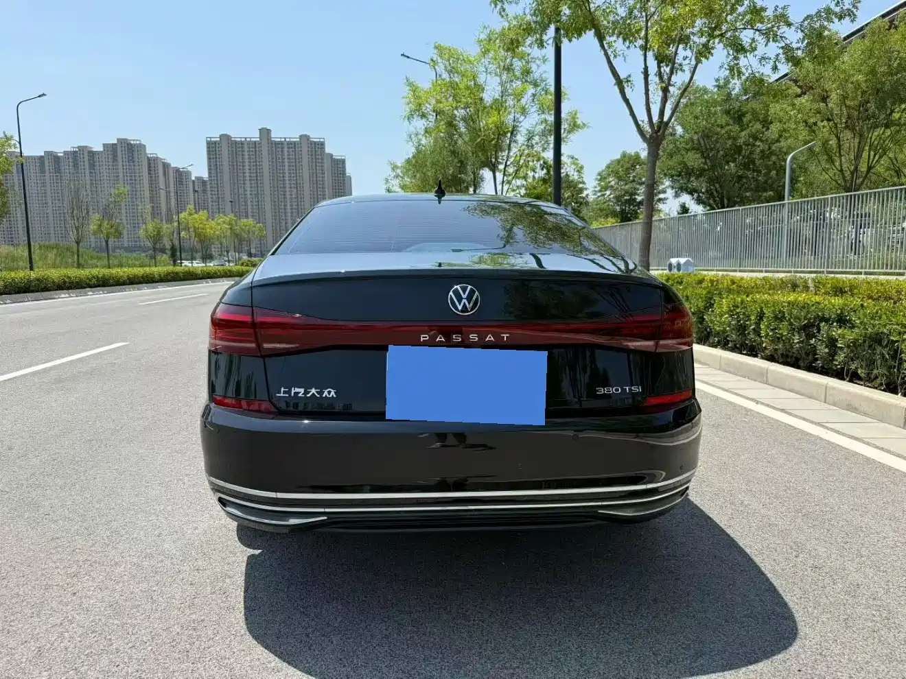 Volkswagen Passat 2026 2025 Outstanding 380TSI Dragon Soaring Edition