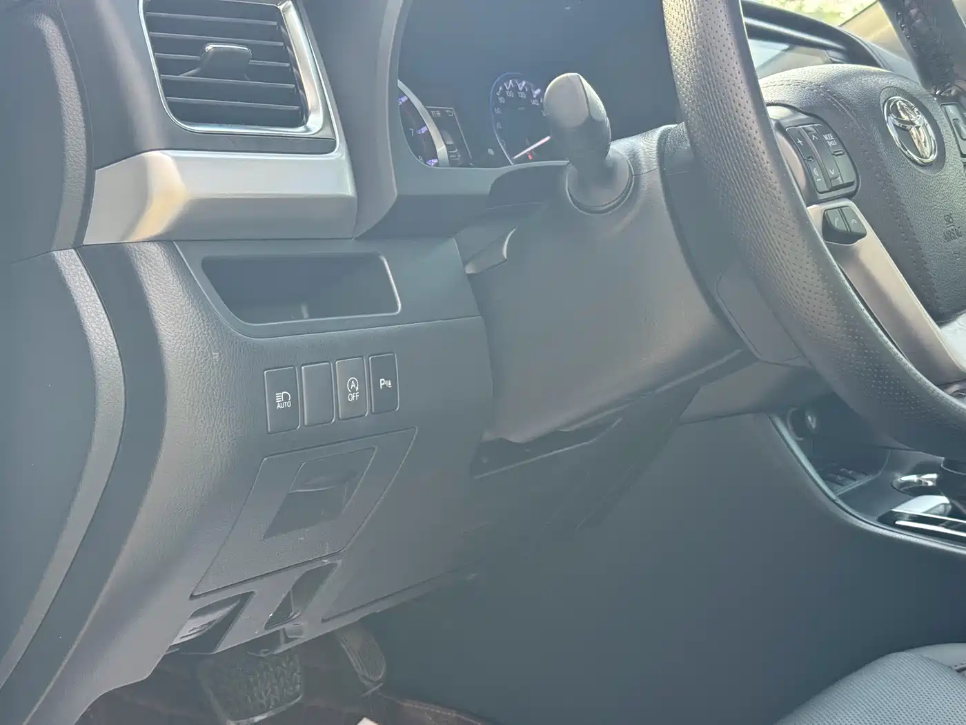 Toyota Highlander 2018 2.0T 4WD Luxury 7-seater (China V) фото 13