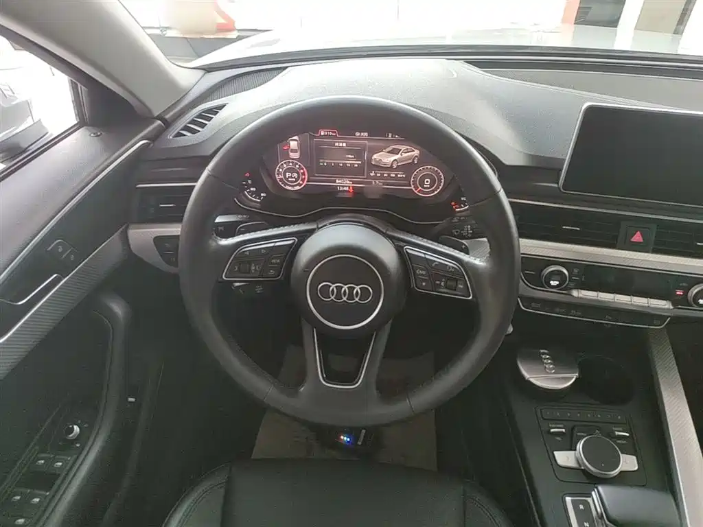 Audi A4L 2018 30th Anniversary 40 TFSI Fashion фото 11