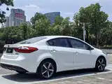 Photo 5 - Kia K3