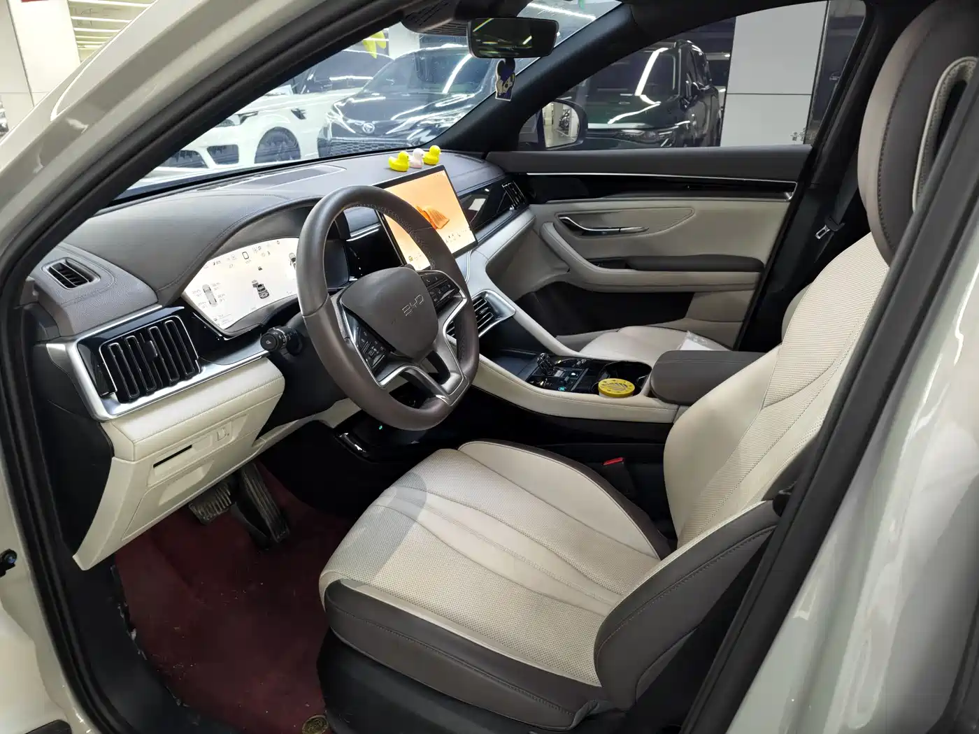 BYD Song PLUS PHEV 2025 DM-i 112KM Honor фото 7