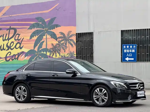 Mercedes-Benz C-Class 2018 C 200 L Sport Edition — фото 3