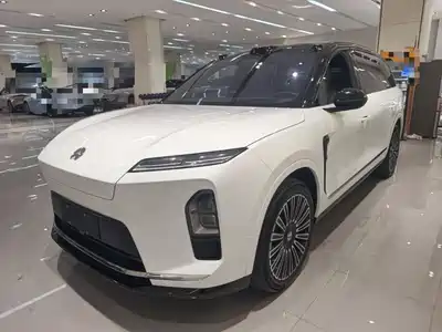 NIO ES8