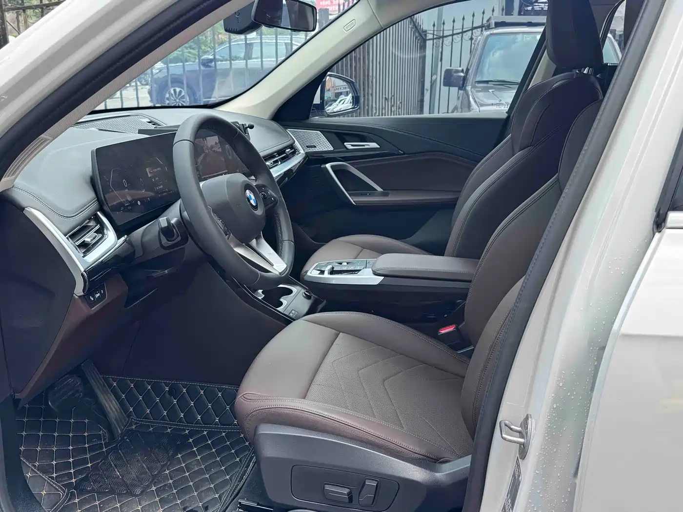BMW X1 2024 sDrive25Li M Sport Package фото 10