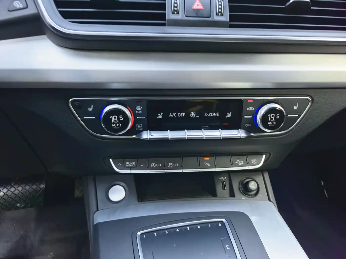Audi Q5L 2018 40 TFSI Prestige Fashion (China V) фото 13