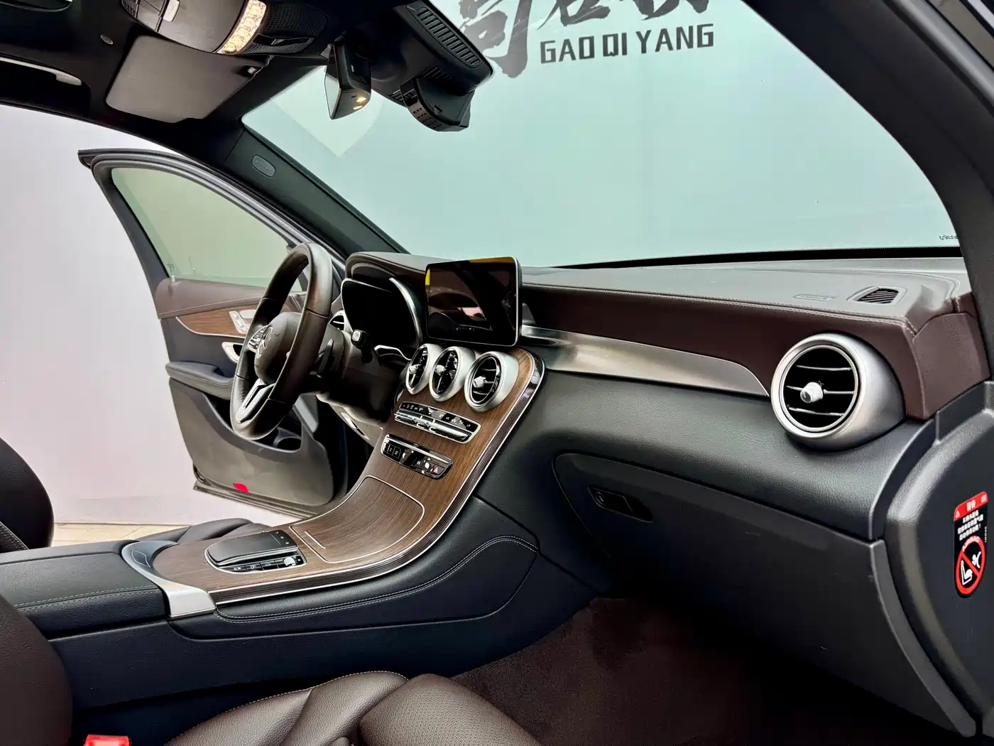 Mercedes-Benz GLC 2021 GLC 300 L 4MATIC Sporty фото 16