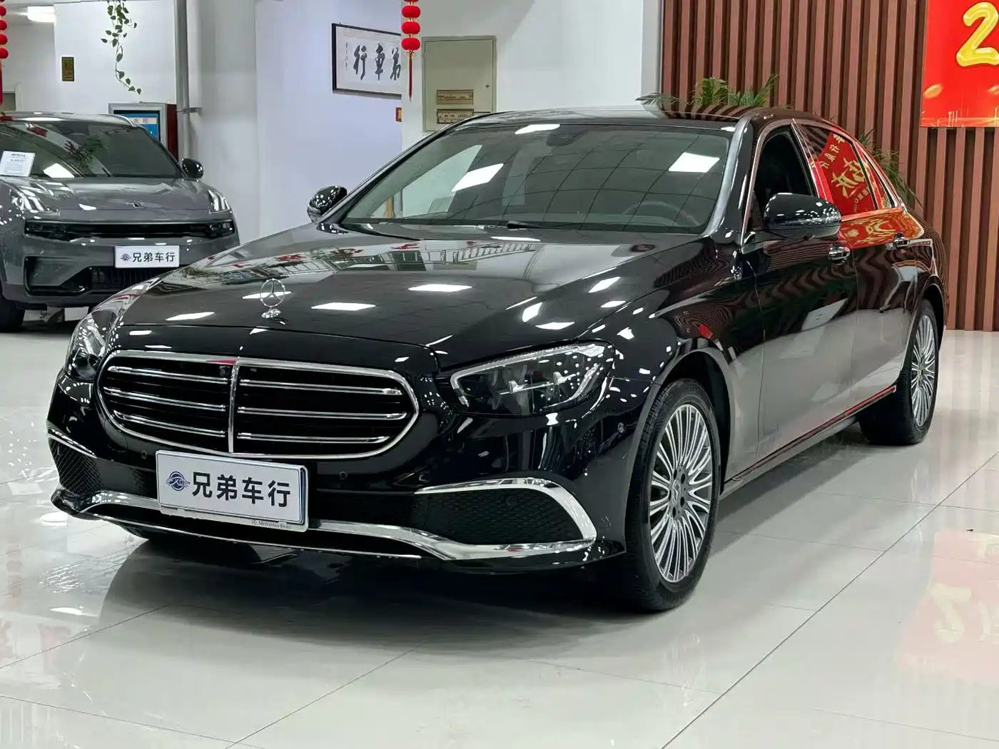 Mercedes-Benz E-Class 2023 E 300 L Luxury