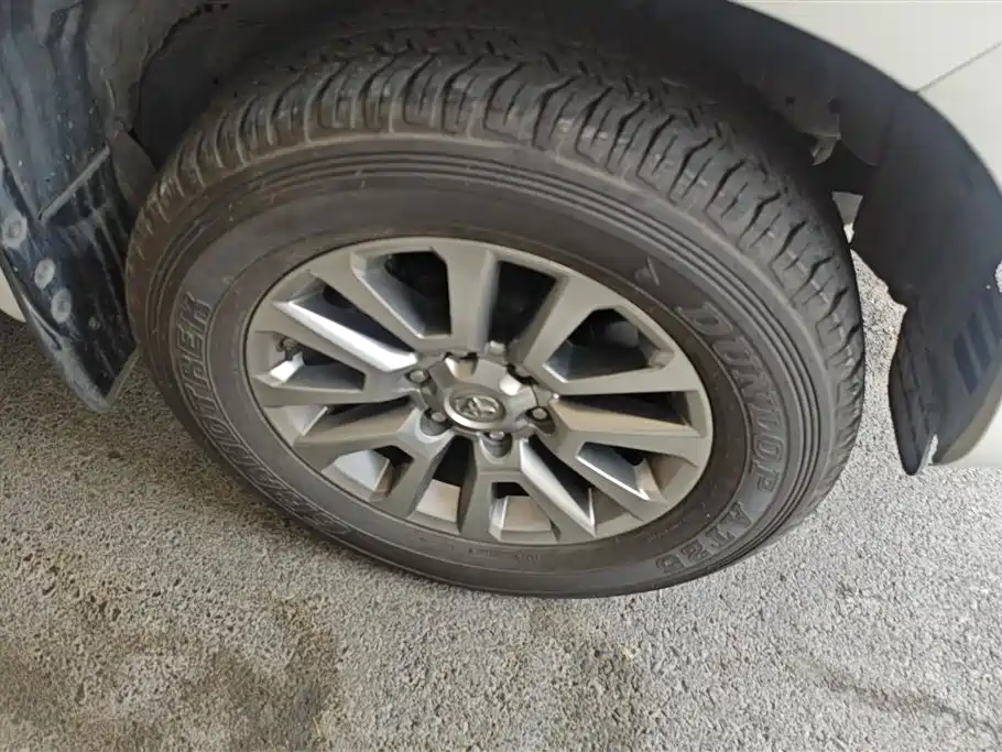Toyota Prado 2018 3.5L Auto TX-L фото 6
