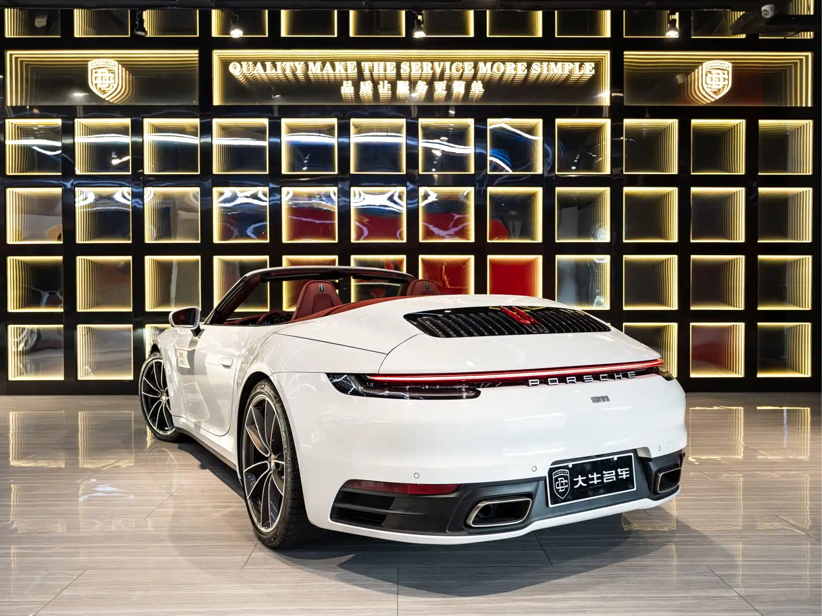 Фото 4 - Porsche 911