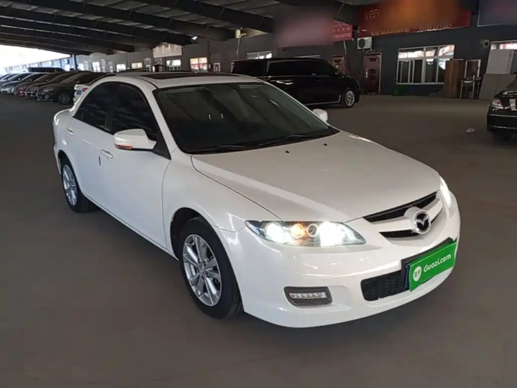 Фото 4 - Mazda 6