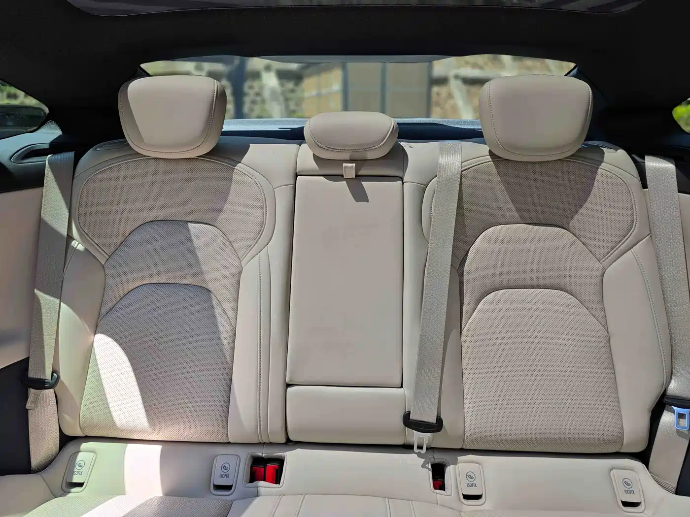 Xiaomi Auto Xiaomi SU7 2024 RWD Ultra Long Range Advanced Smart Driving Pro Edition фото 9