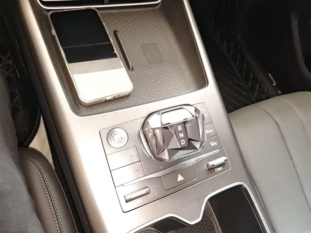BYD Song Pro New Energy 2025 2nd Generation Smart Drive Edition DM-i 75KM Leading Type фото 14