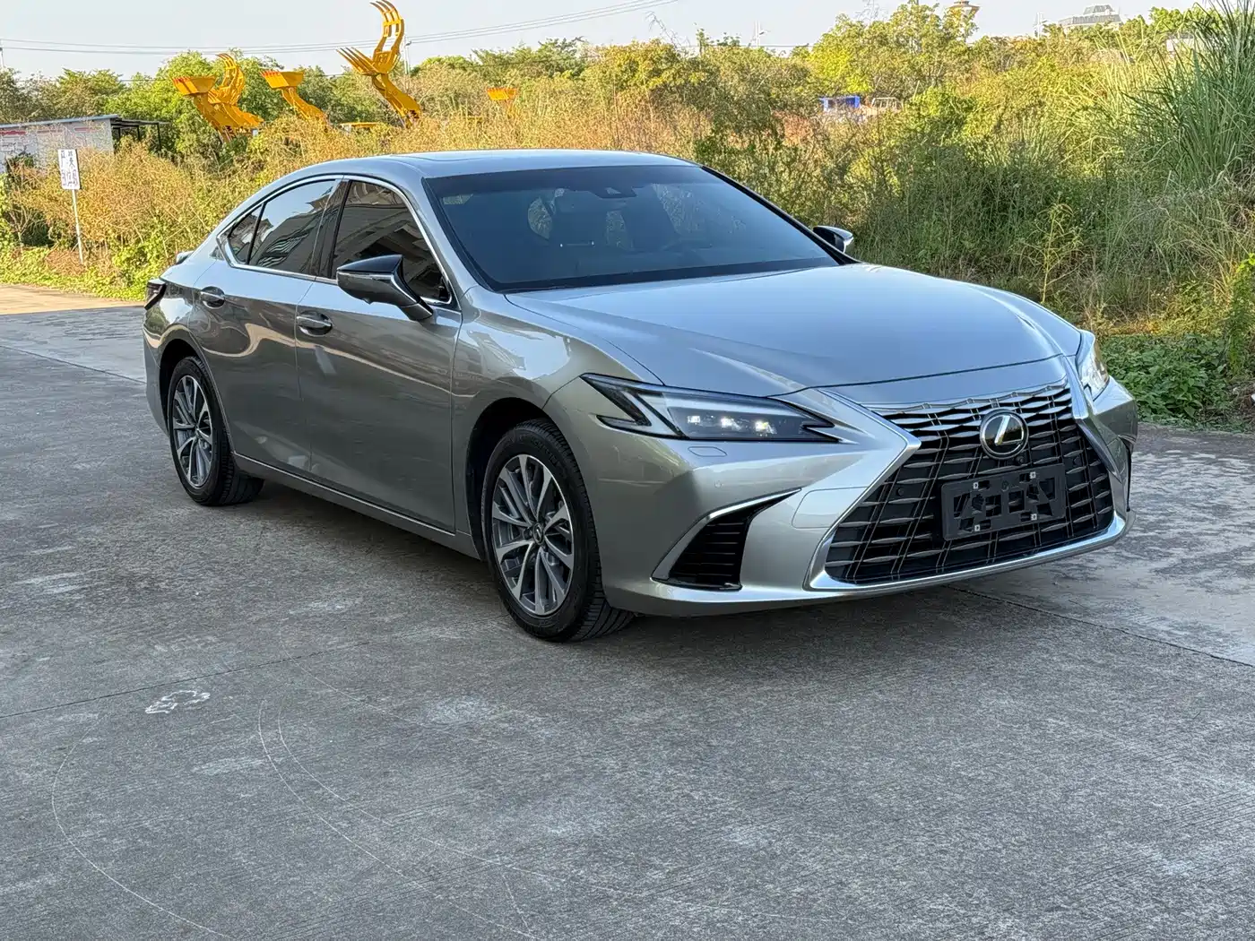 Lexus Lexus ES 2025 300h Ultimate Edition