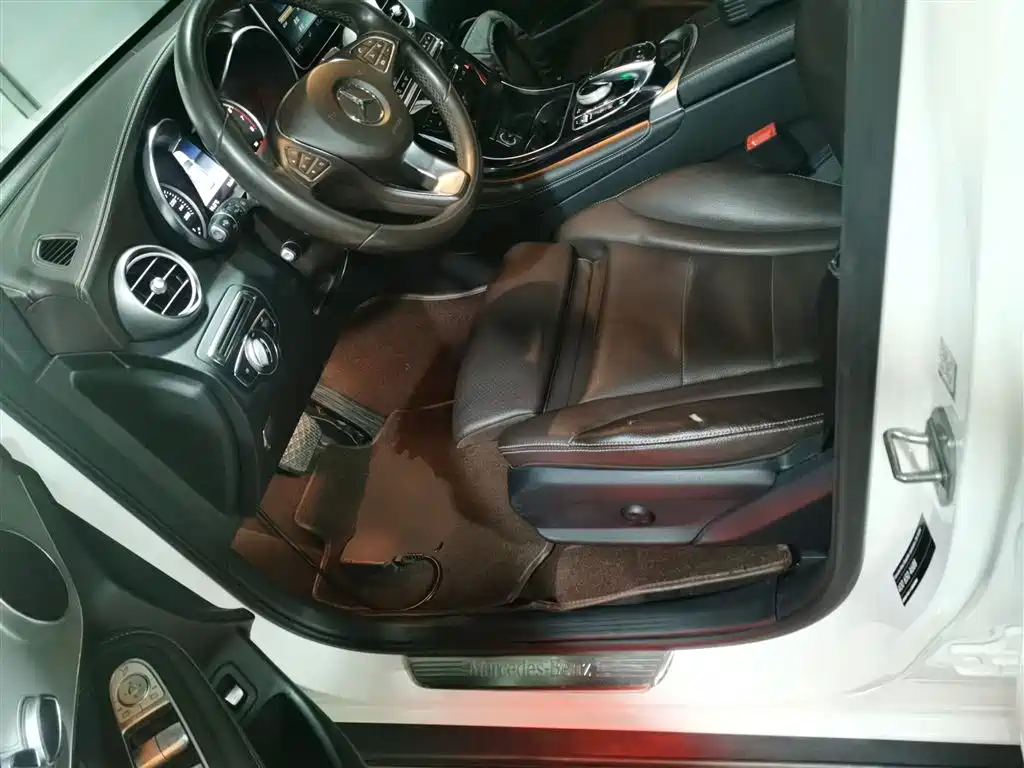 Mercedes-Benz GLC 2018 GLC 200 4MATIC фото 15
