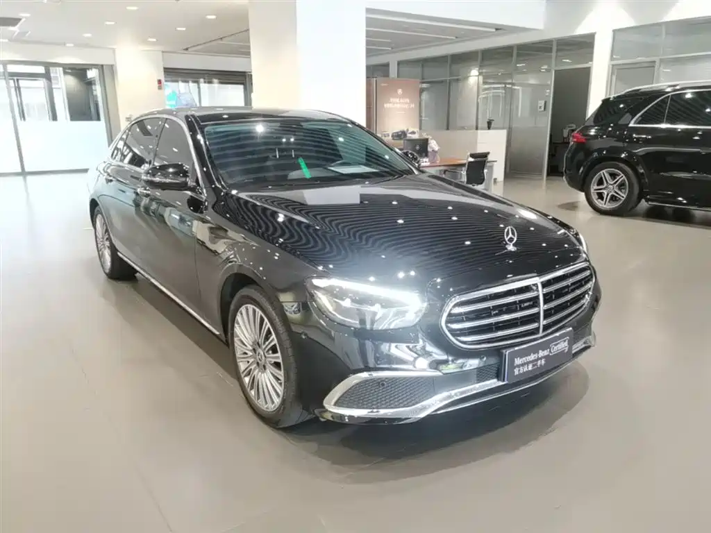 Mercedes-Benz E-Class 2023 E 300 L Sport Luxury фото 7