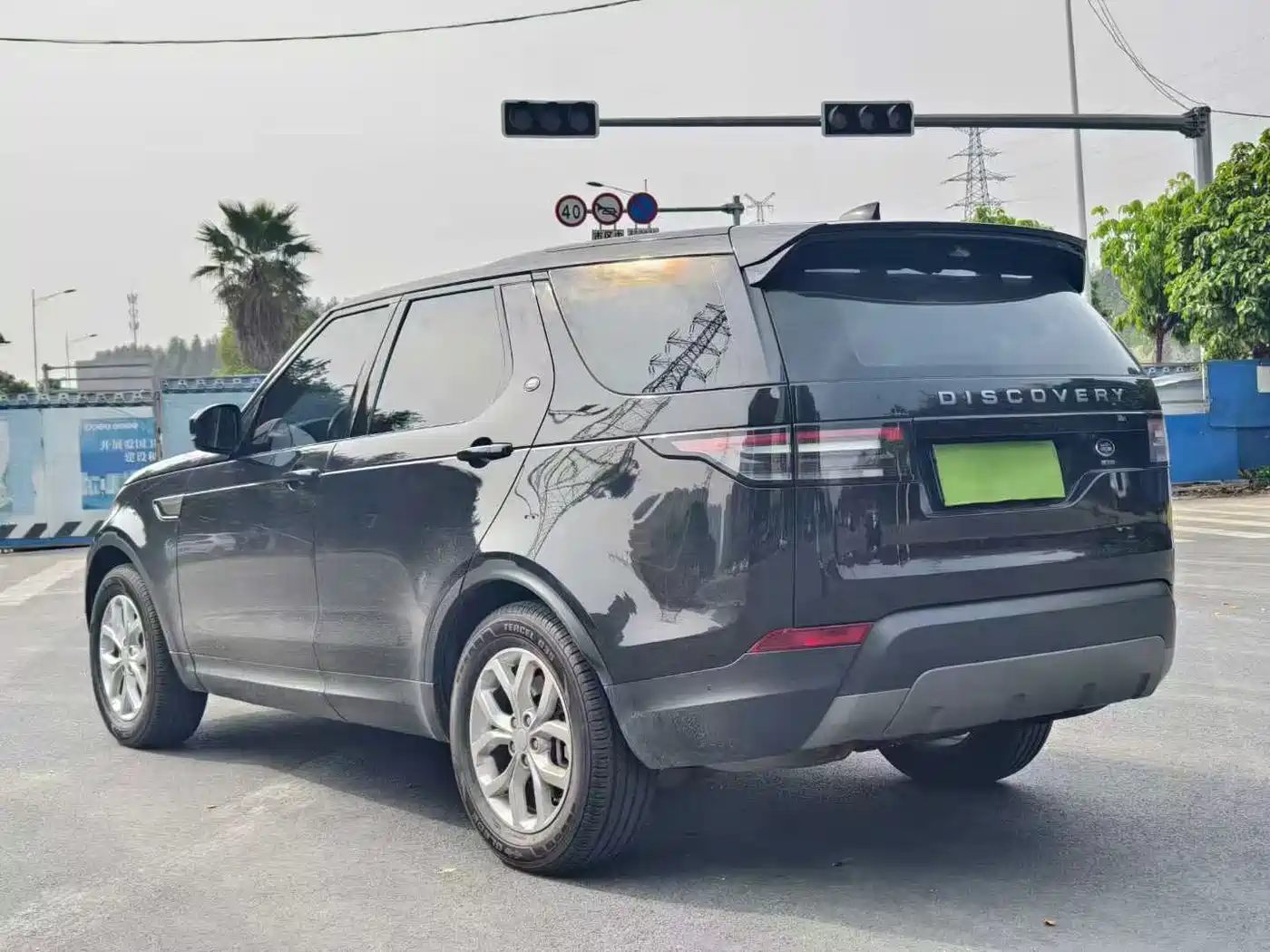 Land Rover Discovery 2020 3.0 SC V6 SE фото 4