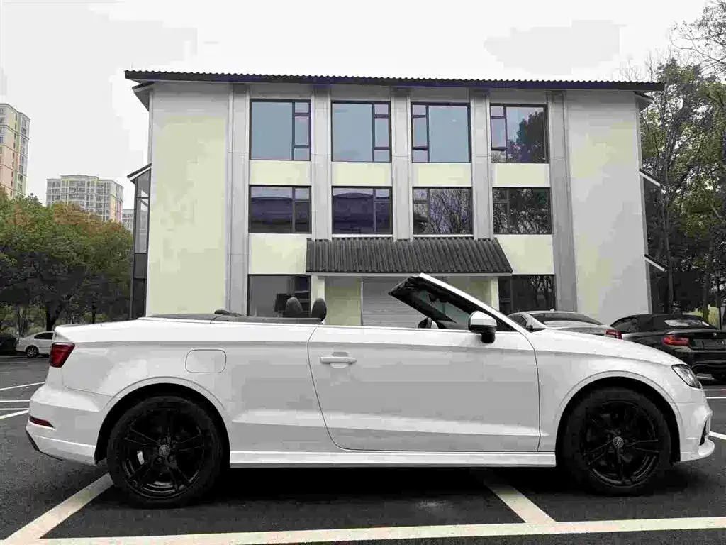 Audi A3 (Import) 2017 Cabriolet 40 TFSI фото 9