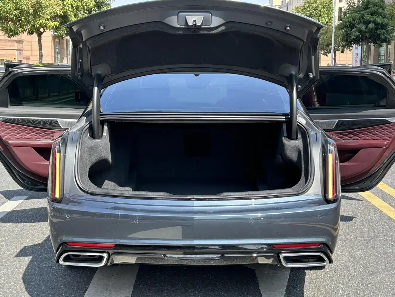 Cadillac CT6 2023 28T Premium Model фото 22