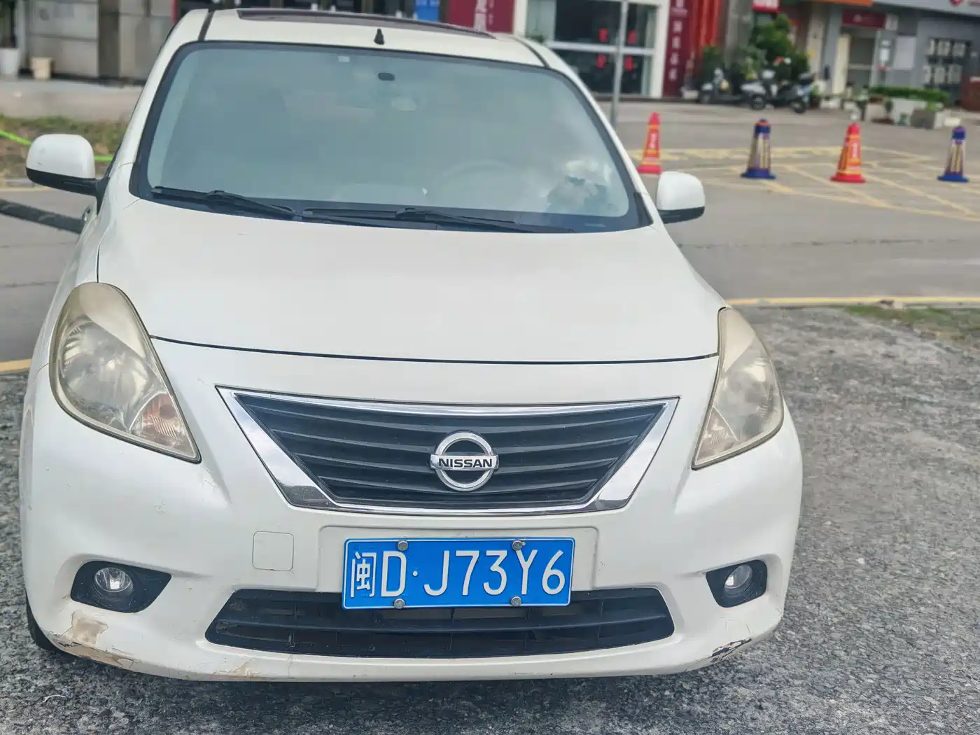 Nissan Sunny 2012 2011 1.5XV CVT Premium Edition