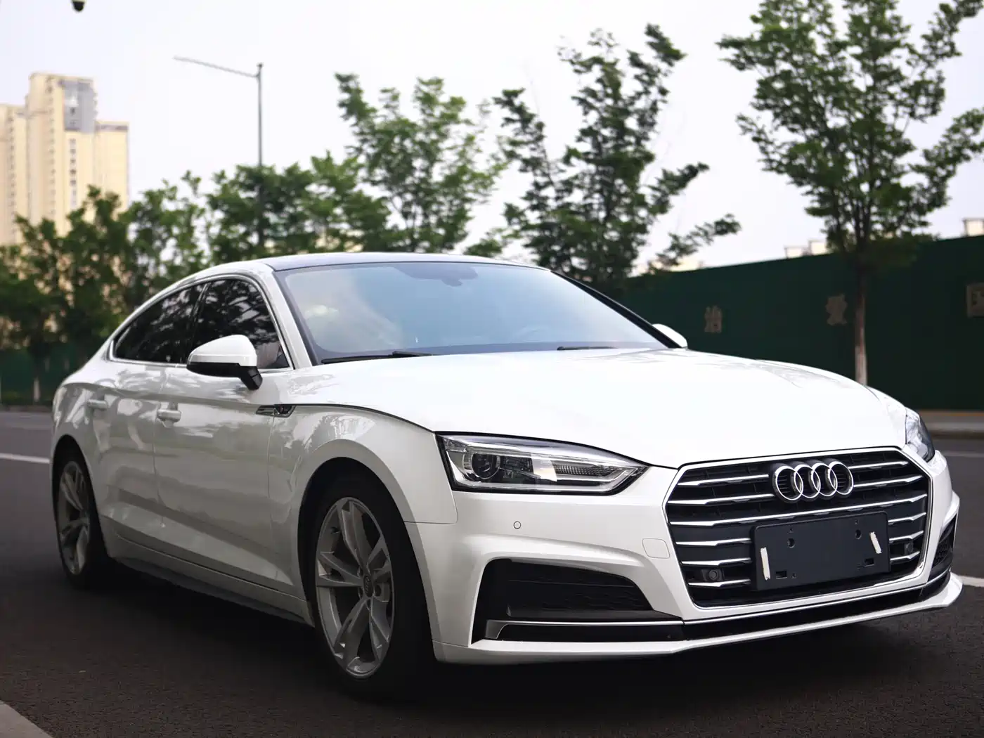 Audi A5 (Import) 2019 Sportback 40 TFSI Fashion фото 3