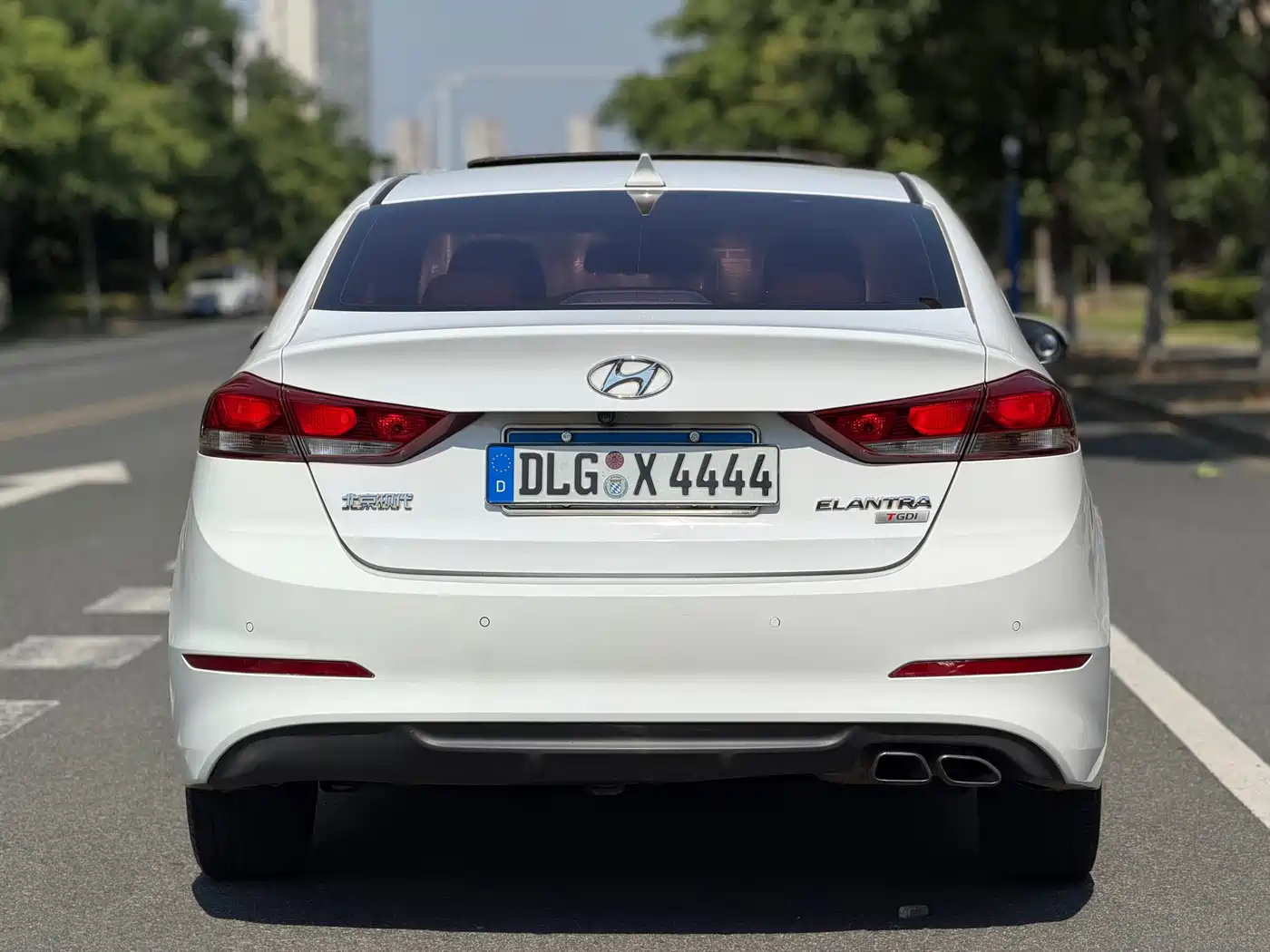 Hyundai Elantra 2016 1.4T DCT Dynamic·Elite Edition фото 19