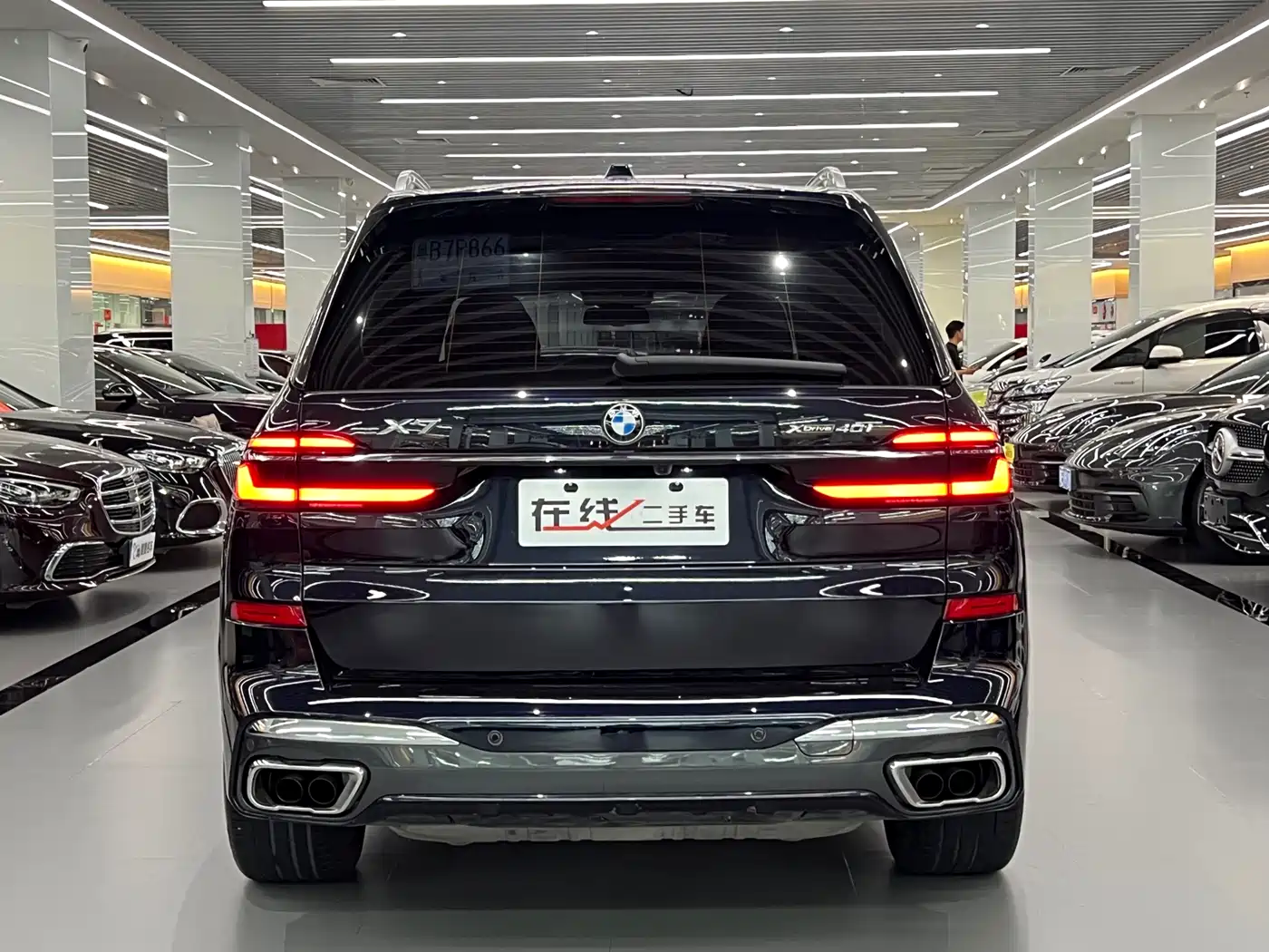 BMW X7