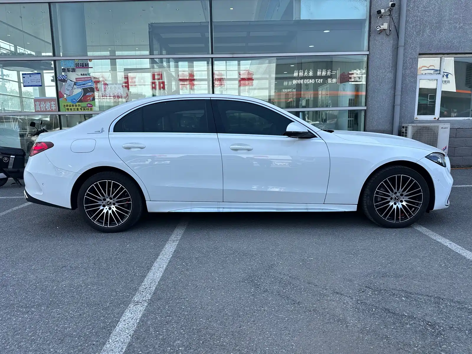 Фото 2 - Mercedes-Benz C-Class