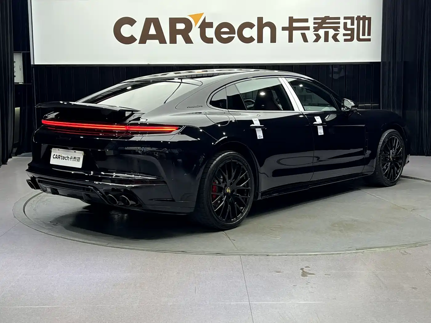 Porsche Panamera 2024 Panamera Executive Long Wheelbase 2.9T фото 5