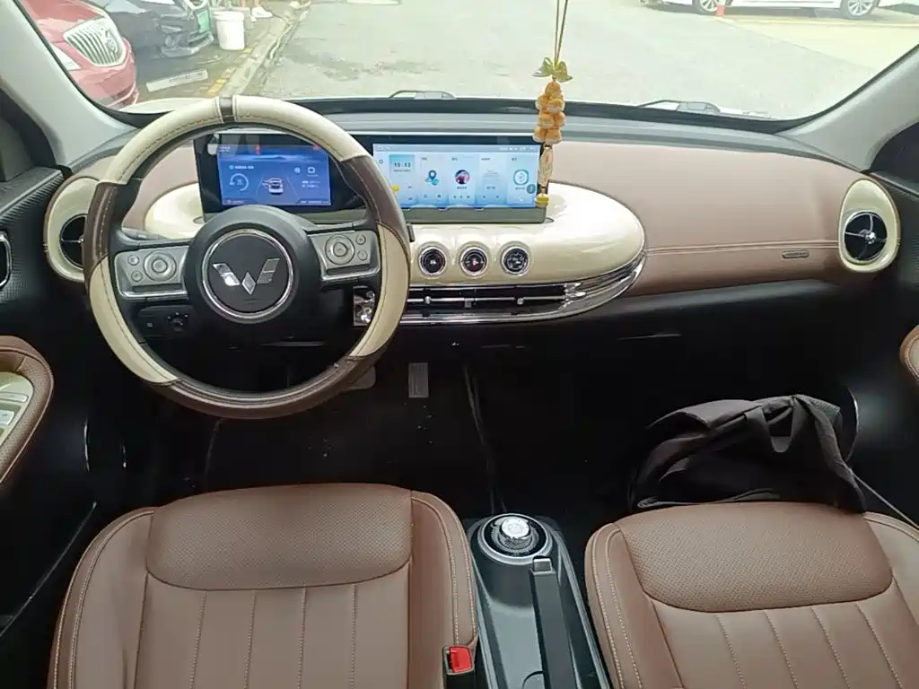 Wuling Motors Wuling Bingo 2023 2023 203km Comfort Version