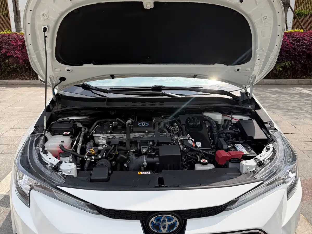Toyota Levin 2023 Smart Hybrid 1.8L Sport Edition фото 12
