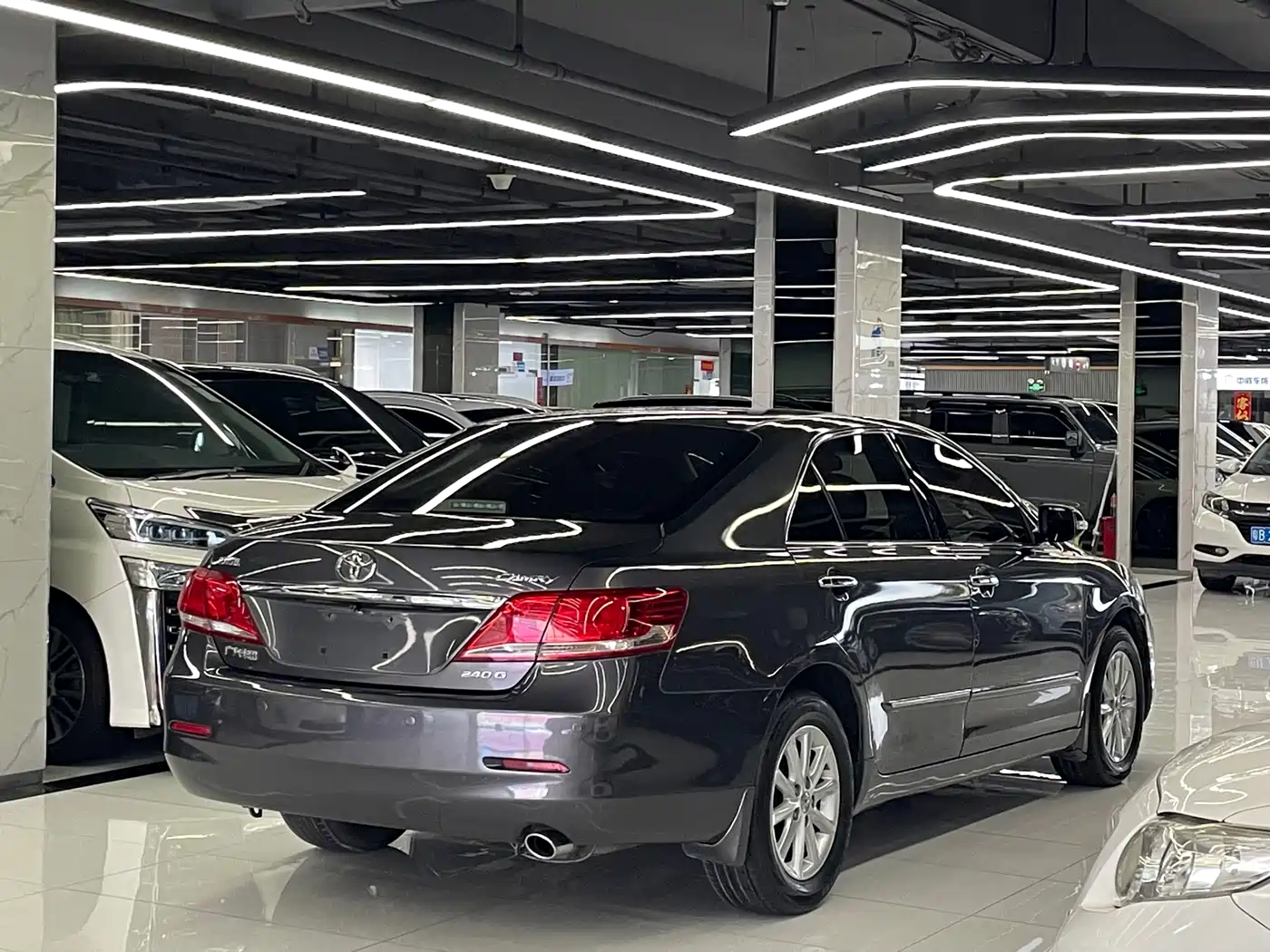Toyota Camry 2009 Model 240G Luxury Edition фото 4