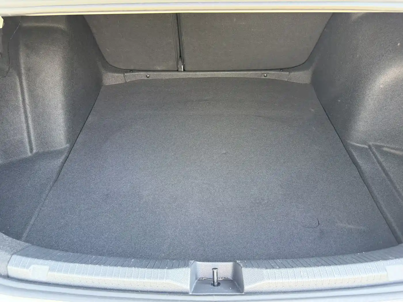 Volkswagen Lavida 2023 Facelift 1.5L Automatic 5 Million Edition фото 22